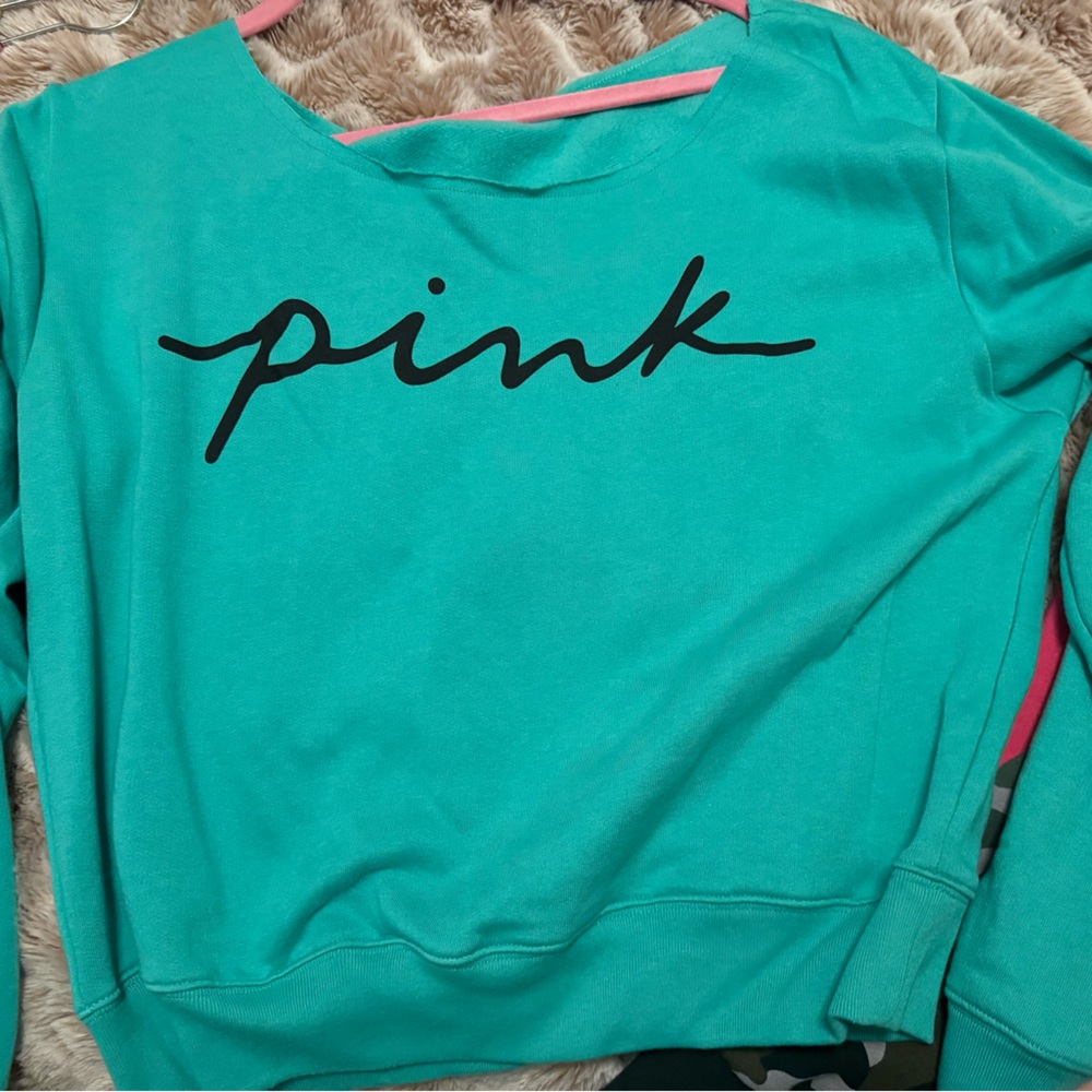 Victoria Secret Pink sweatshirt